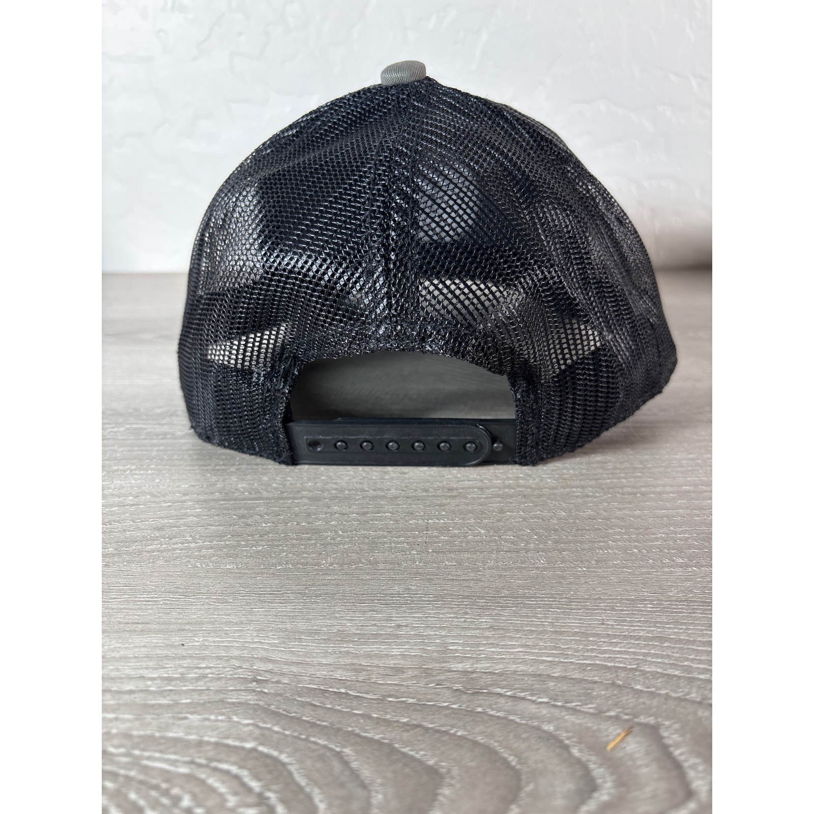 Scheels Chandler Arizona Gray Black Men's Snapback Trucker Hat- Euc — image 3 of 4